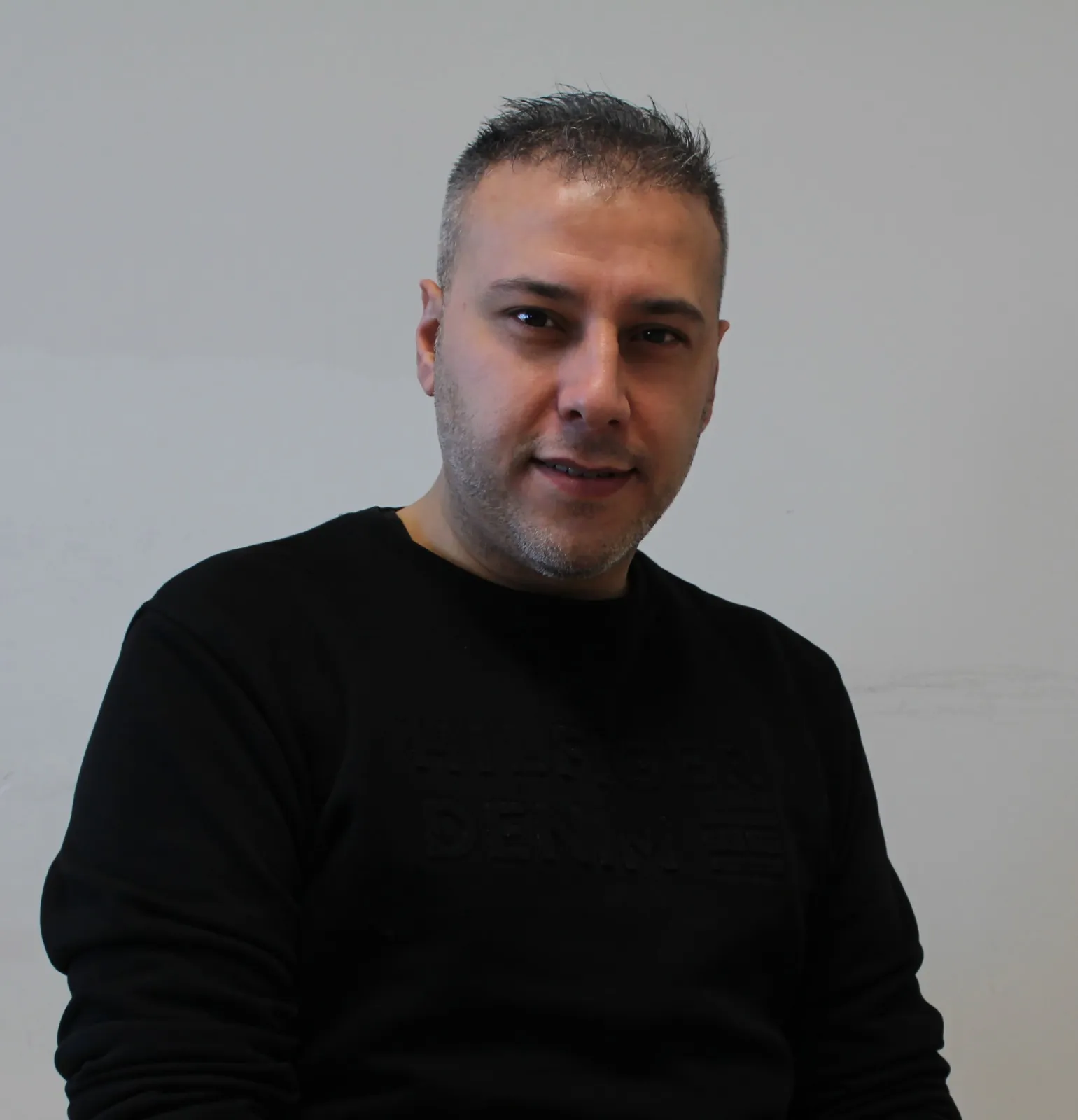 KADİR ÇEKİÇ